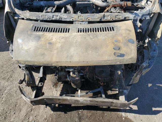 3C6TRVAG6JE118565 - 2018 RAM PROMASTER 1500 STANDARD WHITE photo 12