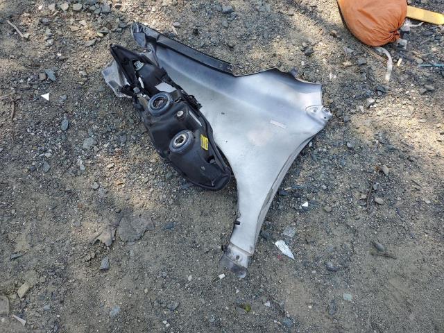 2T1BU4EE8CC851949 - 2012 TOYOTA COROLLA BASE Silber Foto 12