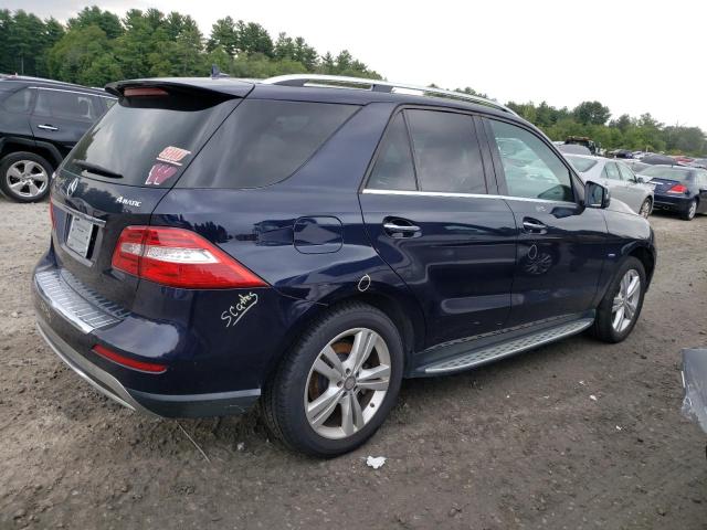 4JGDA5HB1CA071543 - 2012 MERCEDES-BENZ ML 350 4MATIC BLUE photo 3
