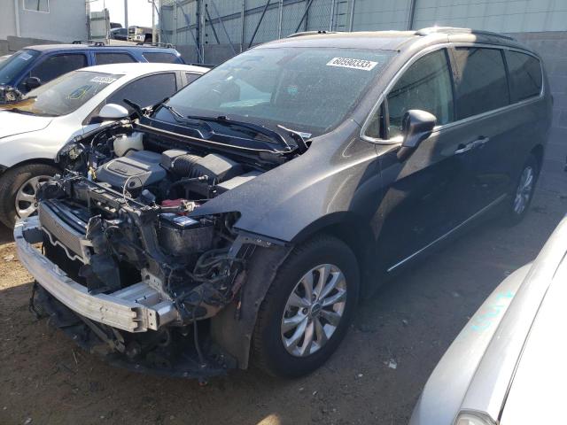 2C4RC1BG7KR603597 - 2019 CHRYSLER PACIFICA TOURING L GRAY photo 1