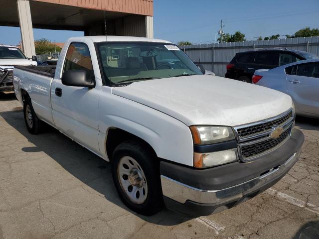 1GCEC14X97Z126891 - 2007 CHEVROLET SILVERADO C1500 CLASSIC WHITE photo 4