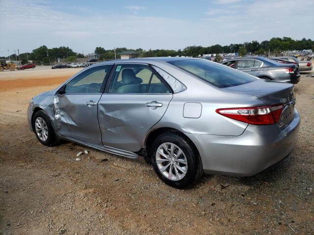 4T4BF1FK8GR557720 - 2016 TOYOTA CAMRY LE SILVER photo 2