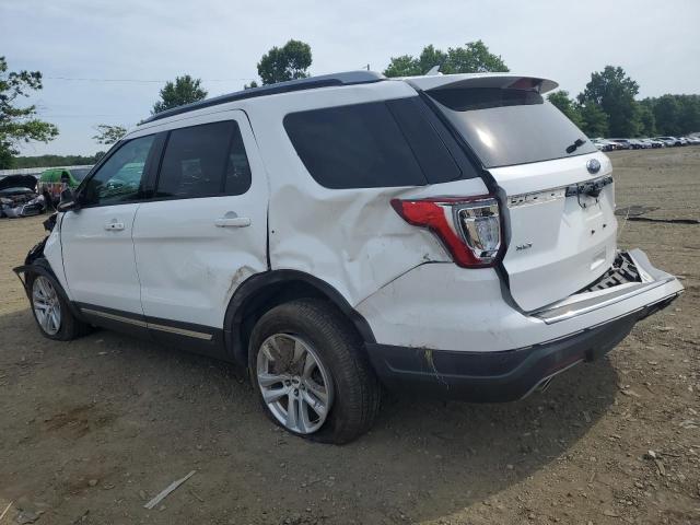 1FM5K8D80JGB73777 - 2018 FORD EXPLORER XLT WHITE photo 2