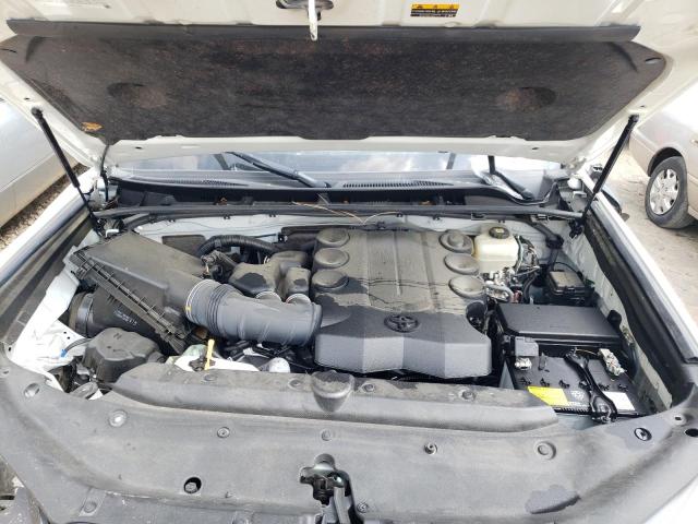 JTEMU5JR8M5913397 - 2021 TOYOTA 4RUNNER SR5/SR5 PREMIUM 白色 照片 12