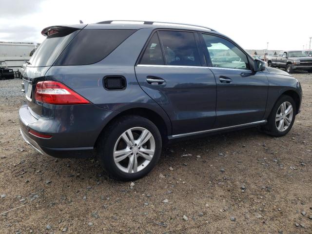 4JGDA5HB6DA128126 - 2013 MERCEDES-BENZ ML 350 4MATIC GRAY photo 3