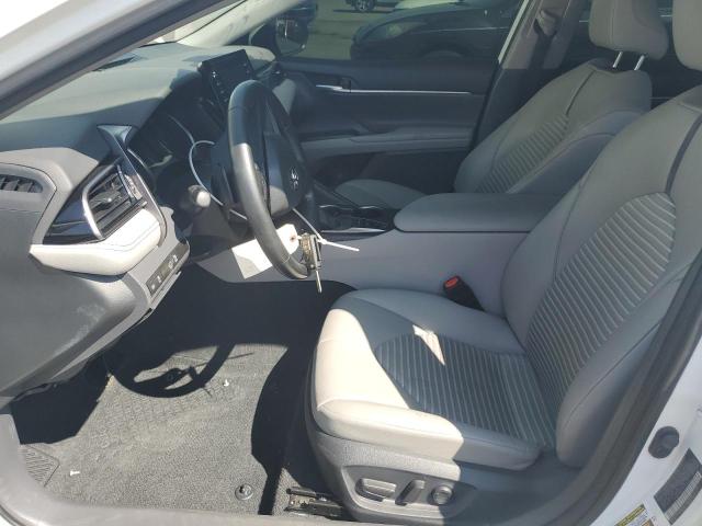 4T1G11BK5PU102490 - 2023 TOYOTA CAMRY SE NIGHT SHADE WHITE photo 7