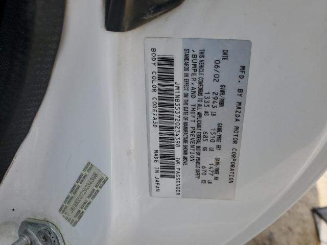 JM1NB353720234398 - 2002 MAZDA MX-5 MIATA BASE WHITE photo 12