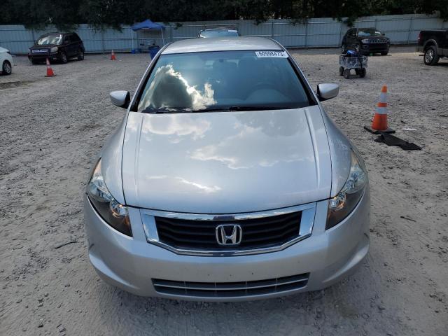 1HGCP26329A107243 - 2009 HONDA ACCORD LX SILVER photo 5