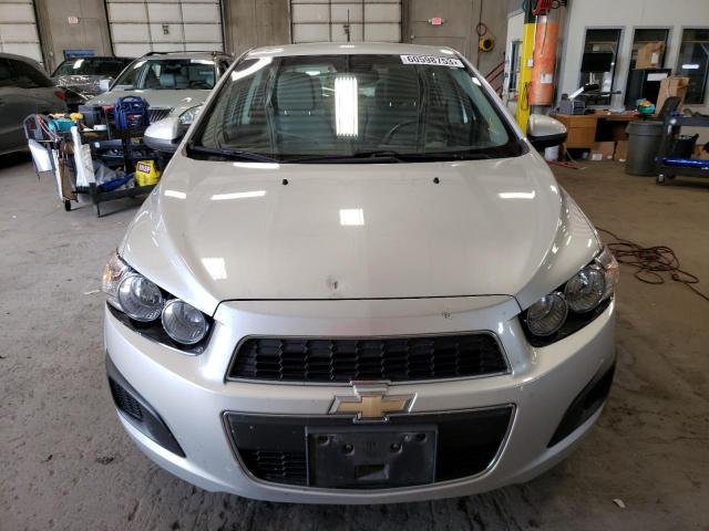 1G1JB5SH6C4134158 - 2012 CHEVROLET SONIC LS 银色 照片 5