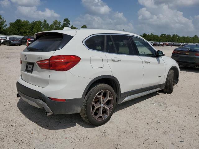 WBXHT3C31H5F82843 - 2017 BMW X1 XDRIVE28I WHITE photo 3