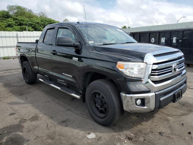 5TFUY5F12GX510987 - 2016 TOYOTA TUNDRA DOUBLE CAB SR/SR5 BLACK photo 4