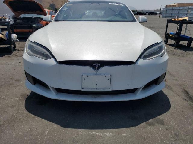 5YJSA1E16HF198903 - 2017 TESLA MODEL S 白色 照片 5