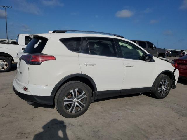 JTMZFREV8HJ712843 - 2017 TOYOTA RAV4 LE WHITE photo 3