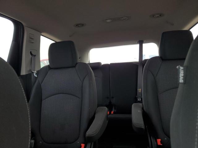 1GNKRGKD5DJ181823 - 2013 CHEVROLET TRAVERSE LT RED photo 10