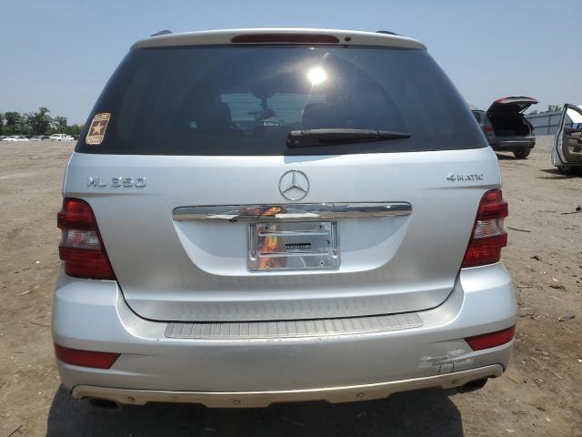 4JGBB8GBXBA677641 - 2011 MERCEDES-BENZ ML 350 4MATIC SILVER photo 6