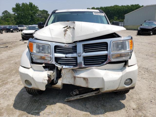 1D8GT28K08W189492 - 2008 DODGE NITRO SXT WHITE photo 5