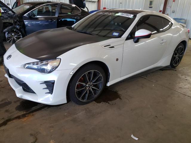 JF1ZNAA15J9700038 - 2018 TOYOTA 86 WHITE photo 1