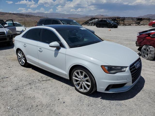 WAUEFGFFXF1093375 - 2015 AUDI A3 PREMIUM PLUS WHITE photo 4