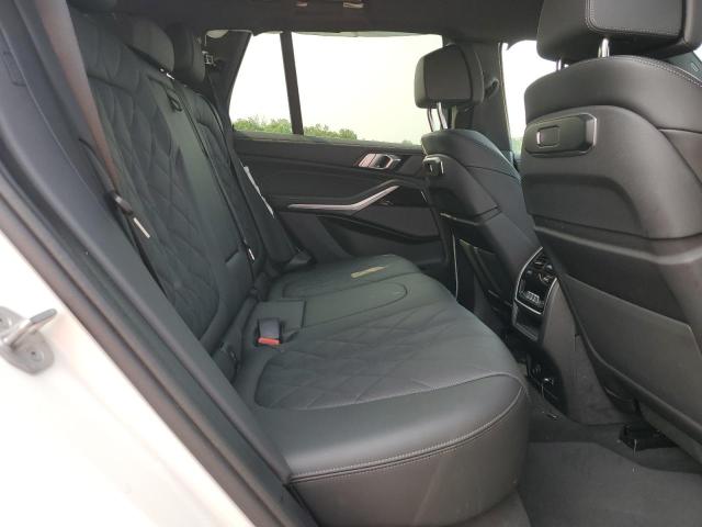 5UX43EU01R9U24147 - 2024 BMW X5 XDRIVE50E WHITE photo 11