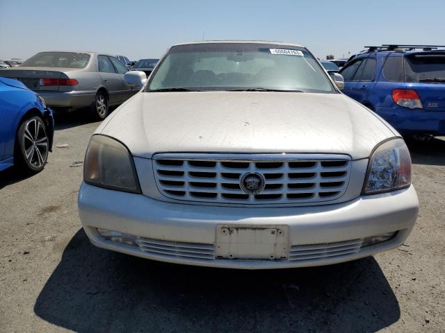 1G6KF57951U156024 - 2001 CADILLAC DEVILLE DTS WHITE photo 5