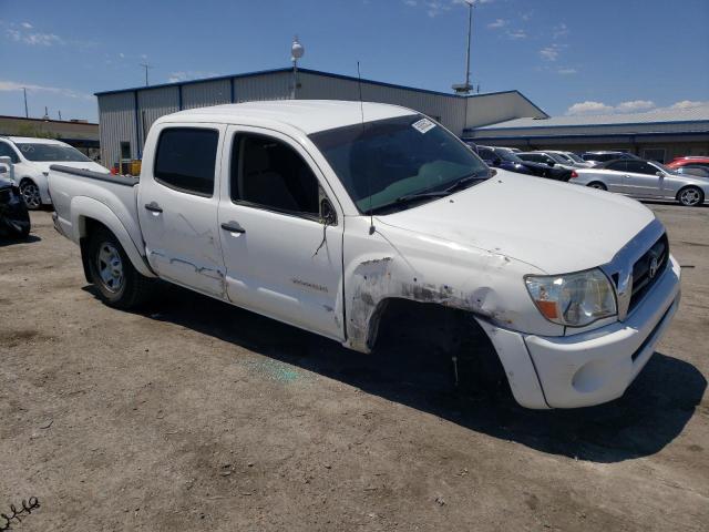 5TEJU62NX7Z326807 - 2007 TOYOTA TACOMA DOUBLE CAB PRERUNNER WHITE photo 4