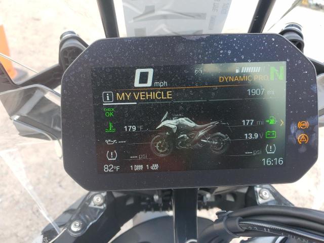 WB10M230XR6J12453 - 2024 BMW R 1300 GS TWO TONE photo 7