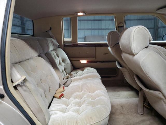 1C3XY66RXMD241986 - 1991 CHRYSLER NEW YORKER FIFTH AVENUE GOLD photo 10