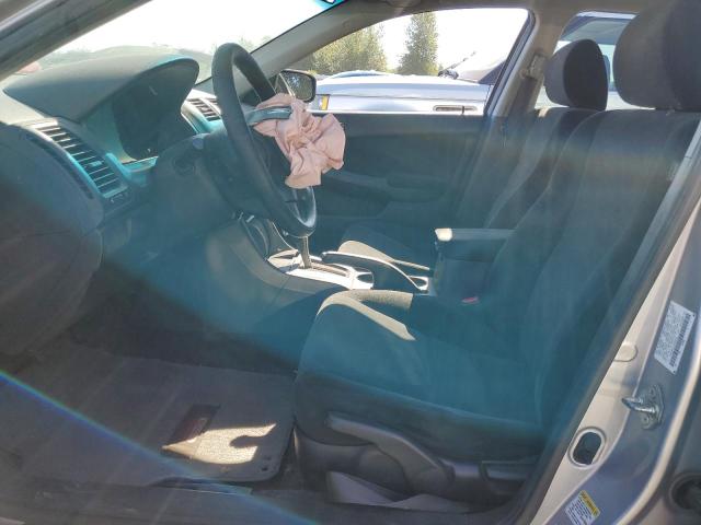 1HGCM56147A098230 - 2007 HONDA ACCORD VALUE SILVER photo 7