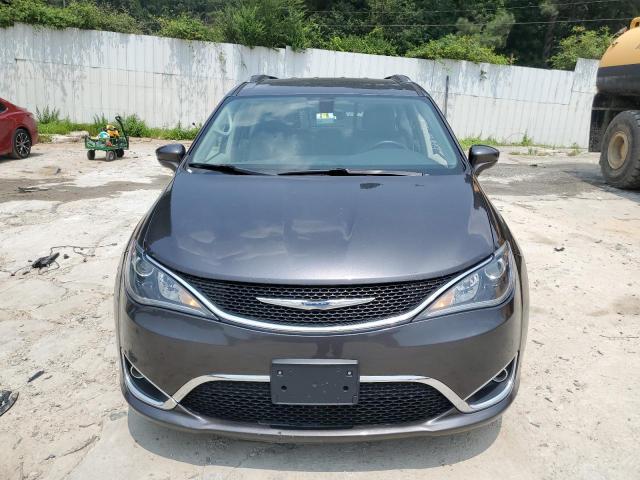 2C4RC1BG6JR253958 - 2018 CHRYSLER PACIFICA TOURING L GRAY photo 5