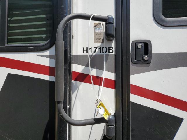 54CTH1H13N3058327 - 2022 WINNEBAGO HIKE WHITE photo 5