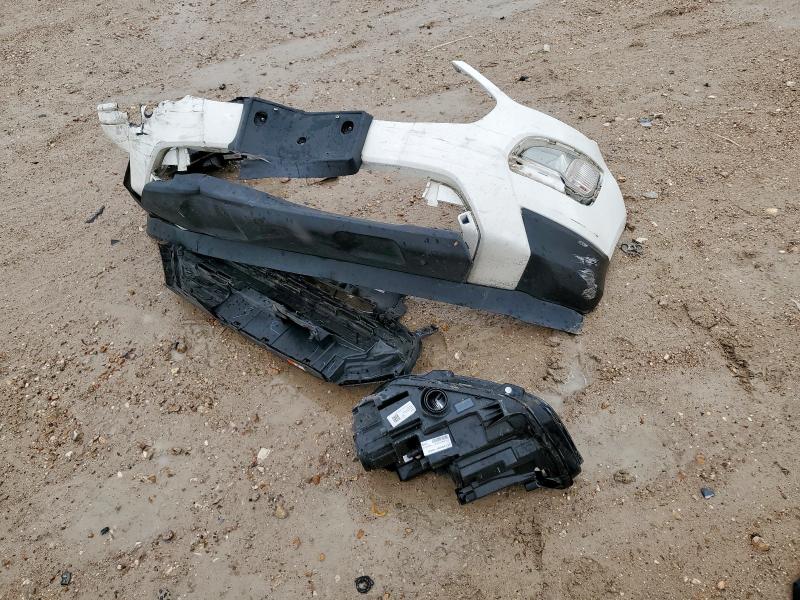 MAJ3P1TE0JC184478 - 2018 FORD ECOSPORT SE თეთრი ფოტო 13