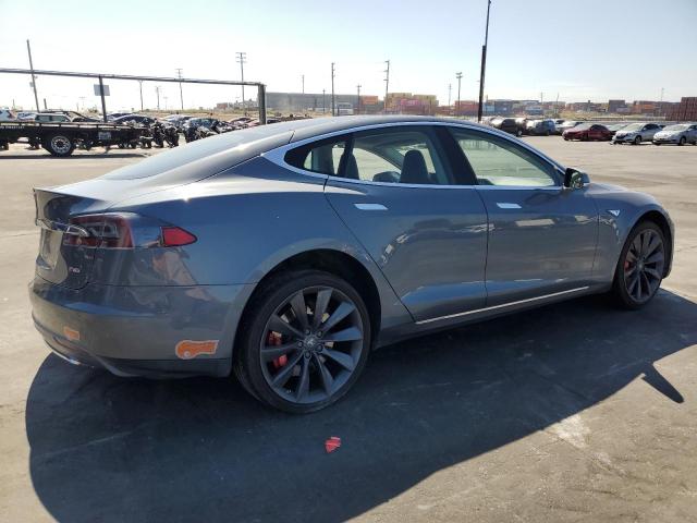 5YJSA1CP3DFP24700 - 2013 TESLA MODEL S Մոխրագույն լուսանկար 3