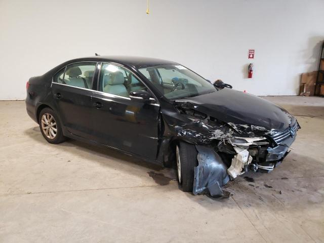 3VWD17AJ2EM387294 - 2014 VOLKSWAGEN JETTA SE BLACK photo 4