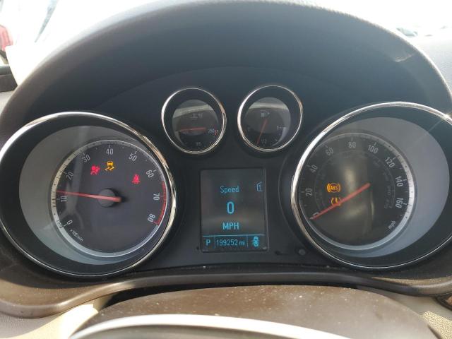 2G4GT5GK3C9157022 - 2012 BUICK REGAL PREMIUM WHITE photo 9