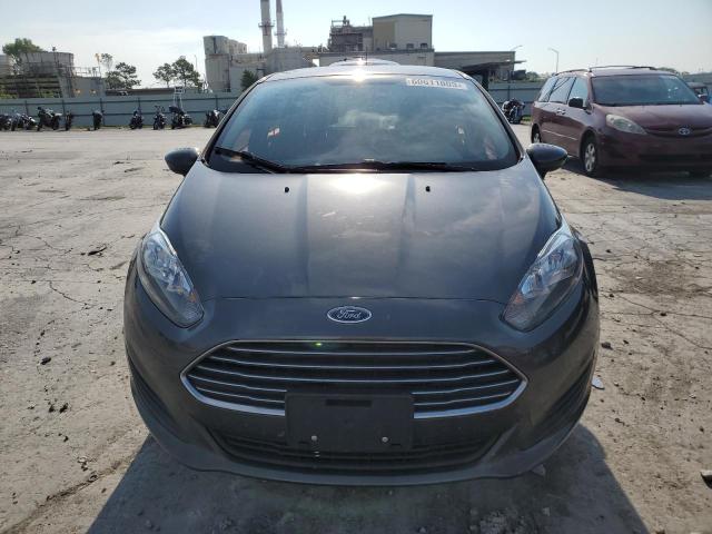 3FADP4BJ3JM146584 - 2018 FORD FIESTA SE SILVER photo 5