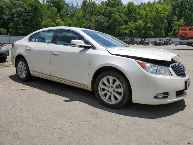 1G4GC5ER9DF312472 - 2013 BUICK LACROSSE WHITE photo 4