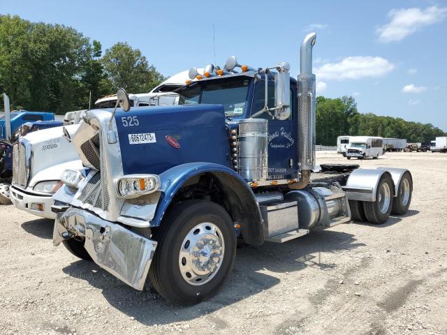 1XPWD49X4BD120898 - 2011 PETERBILT 388 BLUE photo 2