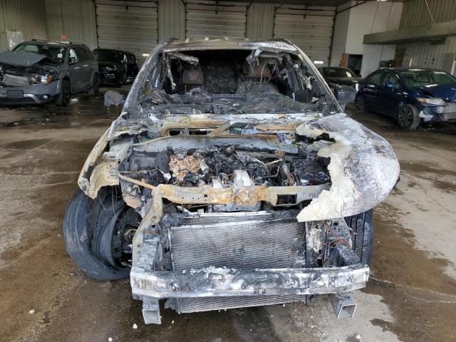 3C4NJDBN8RT607198 - 2024 JEEP COMPASS LATITUDE თეთრი ფოტო 5