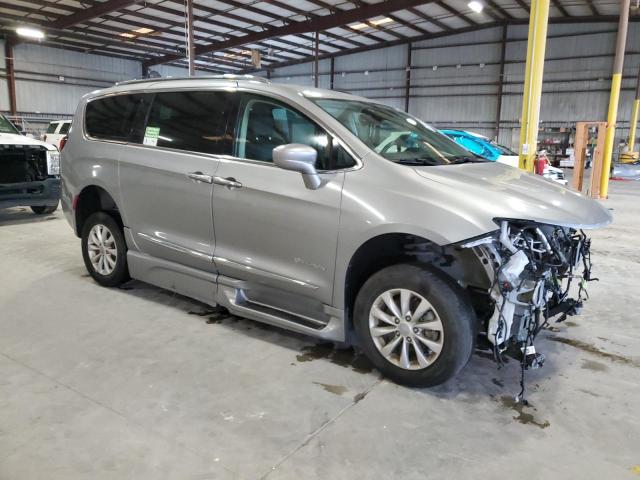 2C4RC1BG0KR584603 - 2019 CHRYSLER PACIFICA TOURING L SILVER photo 4