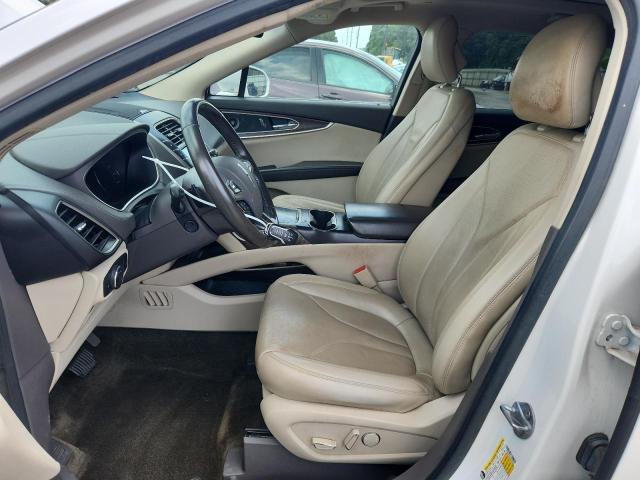 2LMPJ8LP1HBL49925 - 2017 LINCOLN MKX RESERVE WHITE photo 7