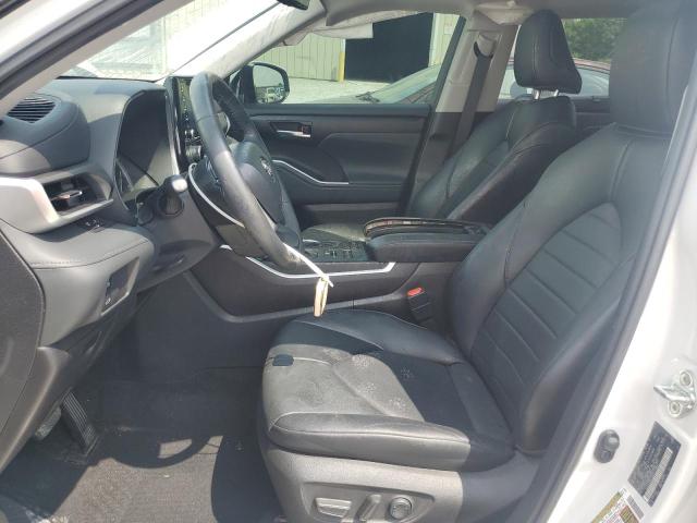 5TDGZRBH9NS236517 - 2022 TOYOTA HIGHLANDER XLE 白色 照片 7