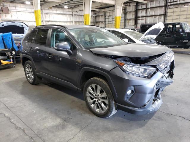 2T3A1RFV2MC177709 - 2021 TOYOTA RAV4 XLE PREMIUM GRAY photo 4