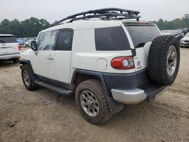 JTEBU4BF0CK142858 - 2012 TOYOTA FJ CRUISER WHITE photo 2