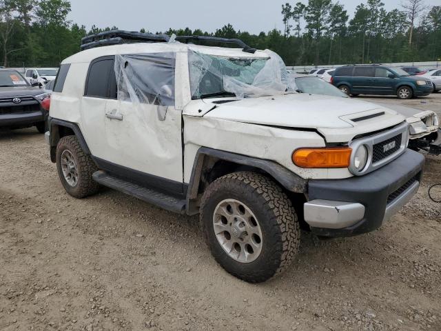 JTEBU4BF0CK142858 - 2012 TOYOTA FJ CRUISER WHITE photo 4