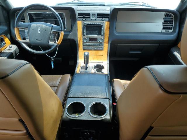 5LMJJ2H55BEJ07380 - 2011 LINCOLN NAVIGATOR 黑色 照片 8