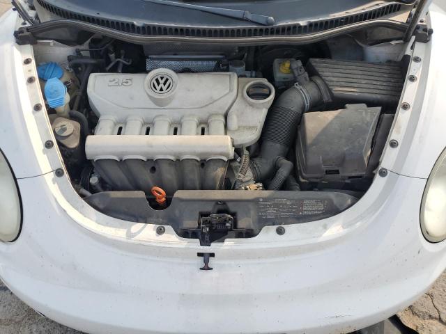 3VWPW3AG0AM027009 - 2010 VOLKSWAGEN NEW BEETLE WHITE photo 11