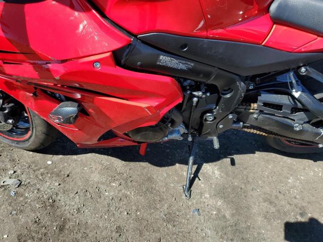 JS1DM11B1H2100579 - 2017 SUZUKI GSX-R1000 RED photo 7