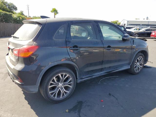 JA4AP3AW9JU002094 - 2018 MITSUBISHI OUTLANDER ES BLACK photo 3