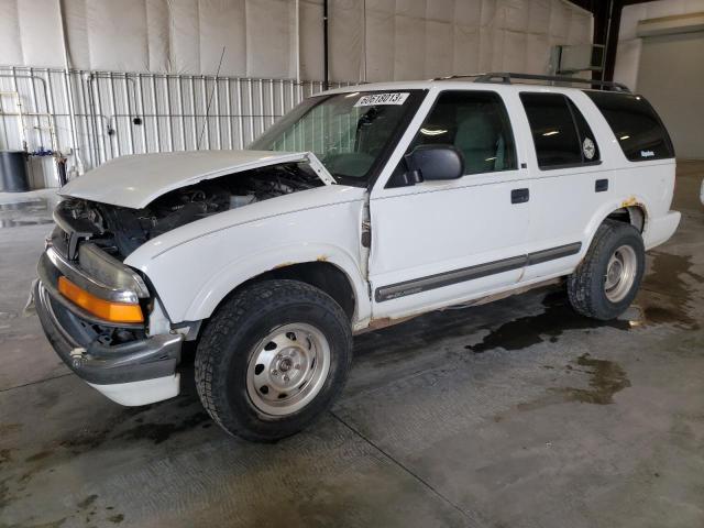 1GNDT13W0Y2130317 - 2000 CHEVROLET BLAZER WHITE photo 1