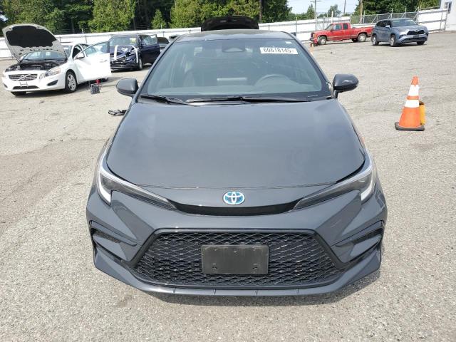 JTDBCMFE9R3029356 - 2024 TOYOTA COROLLA LE 灰色 照片 5